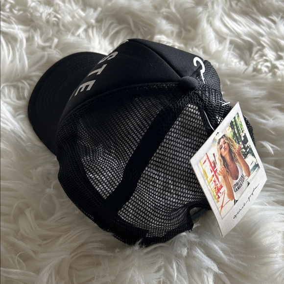 SPIRITUAL GANGSTER “Namaste Beaches” Black Trucker Hat - Picture 5 of 6